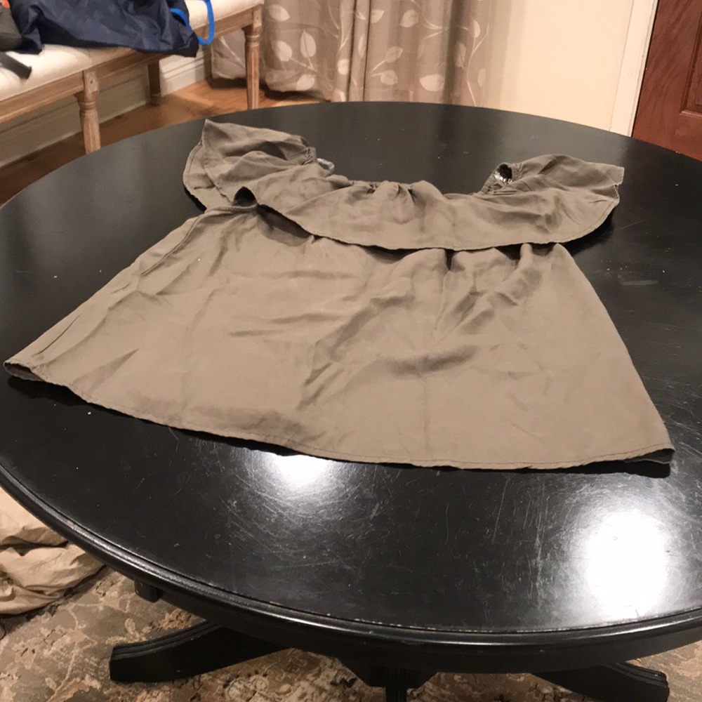 Sanctuary off the shoulder summer top